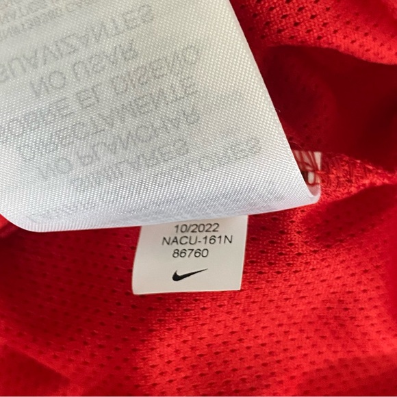 COPY - NWT Nike Phillies Performance Raglan Zippered Jacket, Size Large - Picture 10 of 13